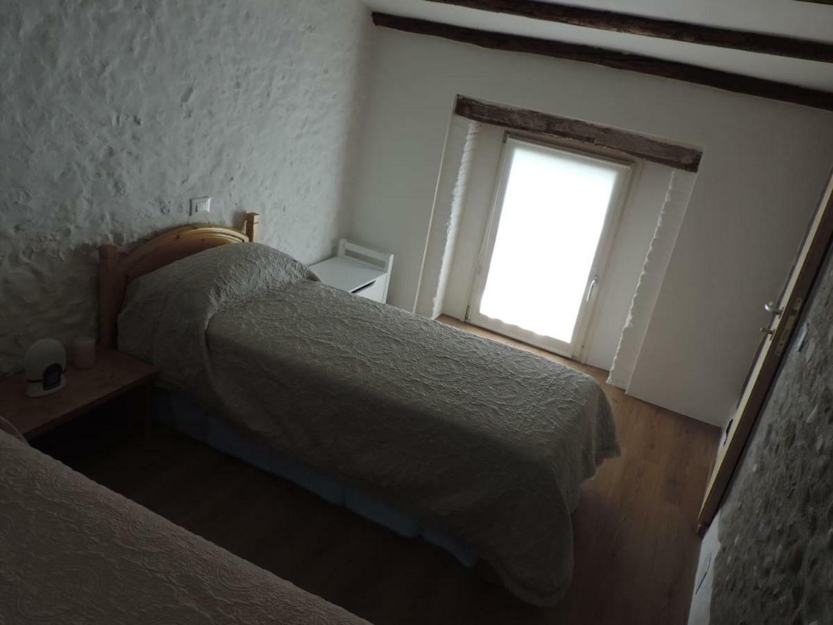 Apartament Casa Rossa Pianzano Zewnętrze zdjęcie